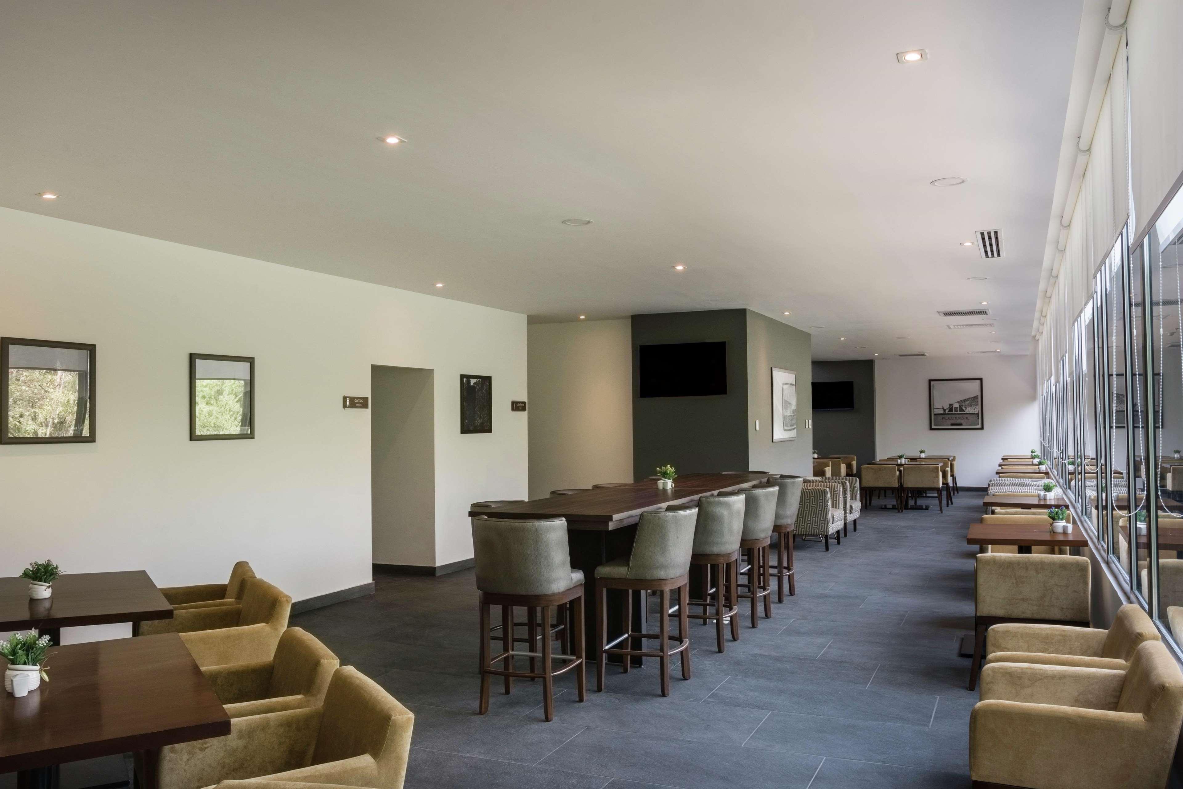 Hampton Inn And Suites San Luis Potosi Slp Exterior foto